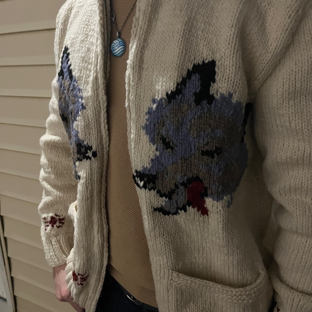 Mary maxim design Cowichan sweater wolfs vintage style handmade - Picture 8 of 11